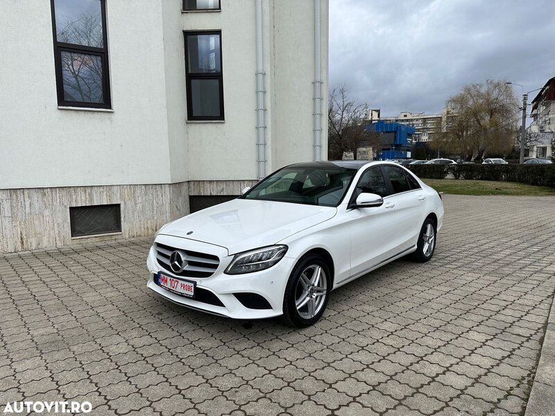 Mercedes-Benz C 220